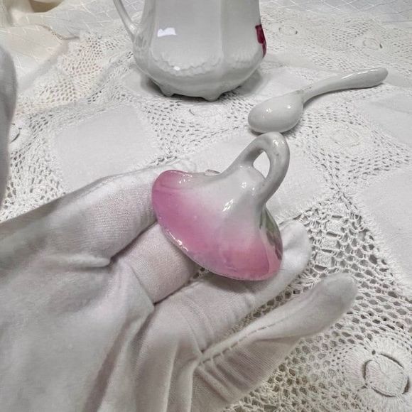 Vintage Bavarian Hand Painted Sugar Bowl, Made in Bavaria, Vintage Sugar Bowl - Picture 7 of 10